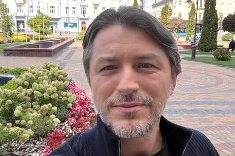 Притула показав доньок на відкритті пластового року