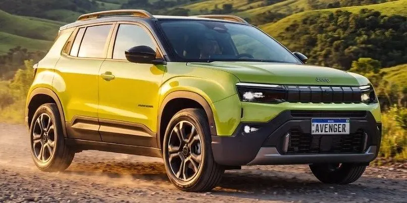 Jeep показав два ексклюзивні концепти на базі нового Avenger