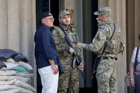 У Загребі знімають трилер про «Північний потік» за участі Шона Пенна