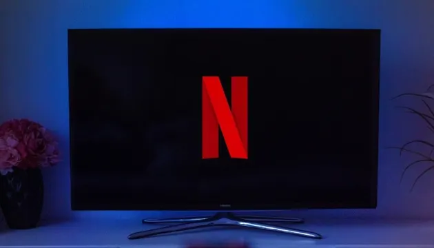 Netflix покаже документальний фільм Рона Говарда про фотографа Річарда Аведона