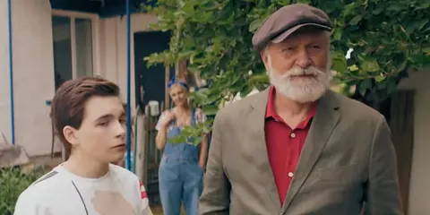 «Крашанка 2.0»: машина часу, родина Забіяк і жовтнева прем'єра