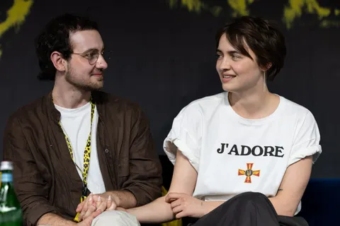 «Я рідко прокидаюсь мріючи»: інтимна драма про кохання і війну, яку творці прожи