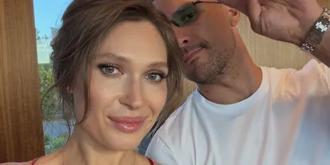 «Любов»: Олена Світлицька і Тарас Цимбалюк разом на весіллі друзів