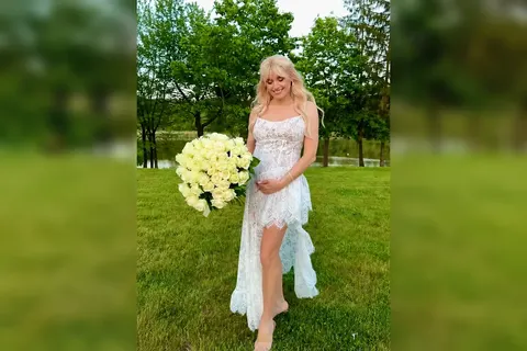 Ірина Федишин уперше показала вагітний живіт